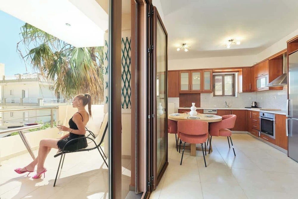 Casa Romain near the beach