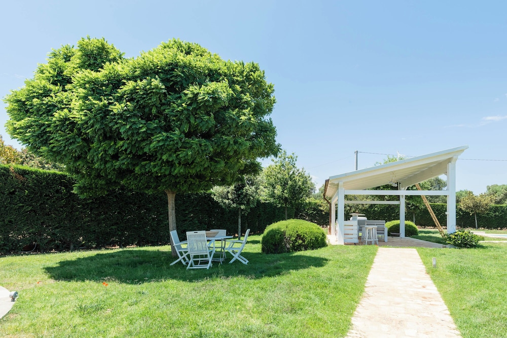 Trullo Letizia con piscina