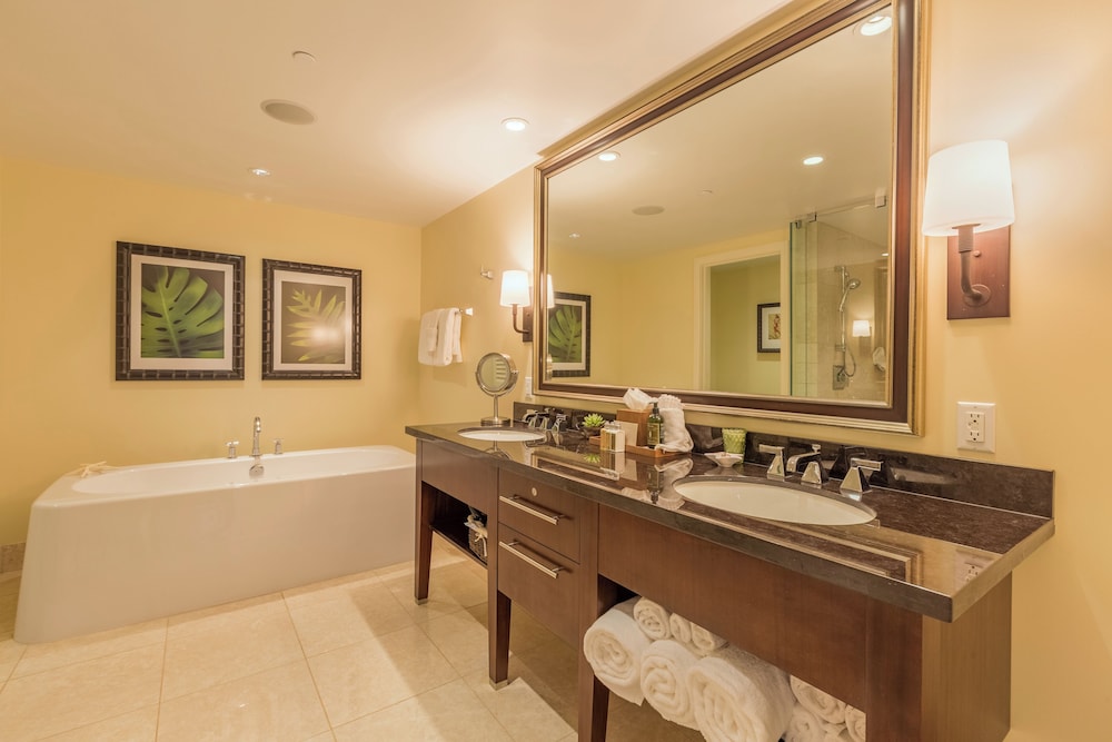 Honua Kai Konea 2 Free Rental Cars KBM Resorts Private Outdoor Kitchen 2 Units, 6 Bedrooms Ml-1424