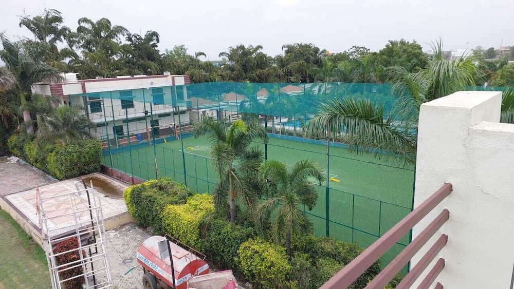 utsav hotel and resorts