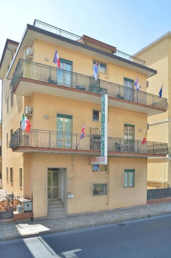 Hotel Residence Corallo - Image 1
