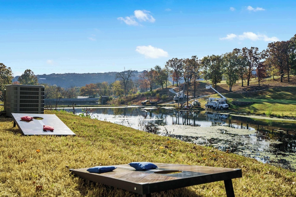 Water's Edge & Golf Course View