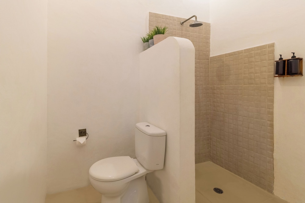 Villa Cocodrilos 2 by Pertama Management