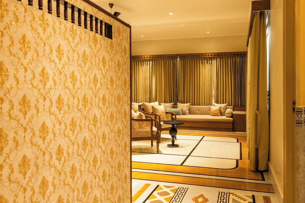 DEV BAGH LUXURIOUS PRIVATE SUITES