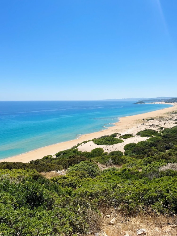 Family-friendly Apartment Just Steps Away From the Sea