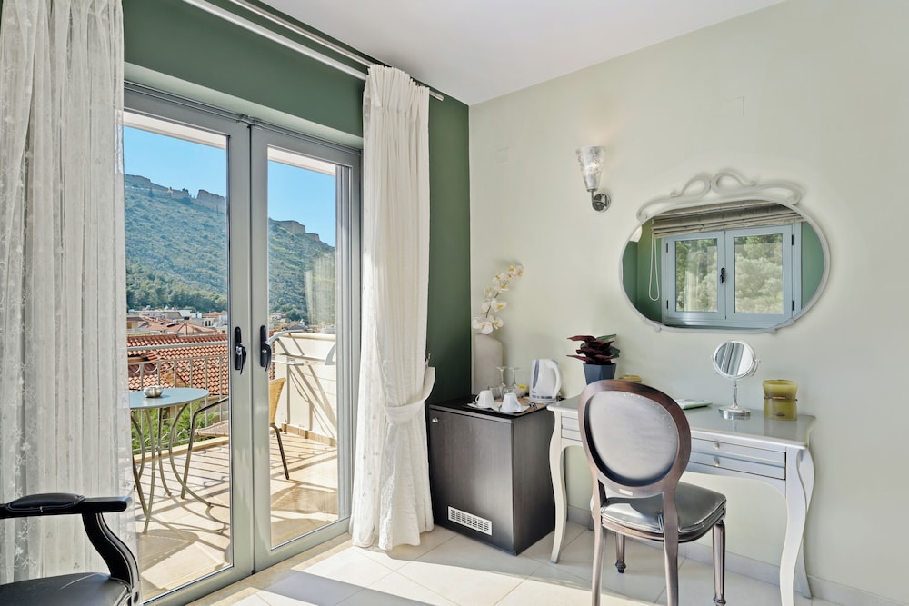 Aerinon Guesthouse
