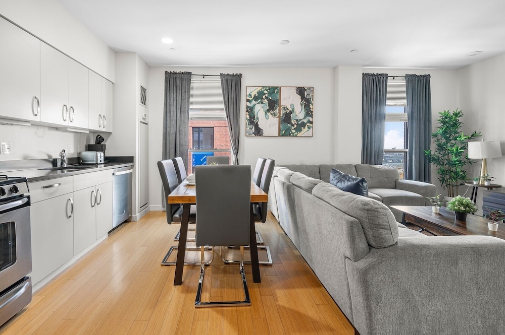 Furnished Apartment near BMC