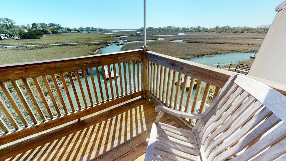One Marsh Creek by Tybee Vacation Rentals