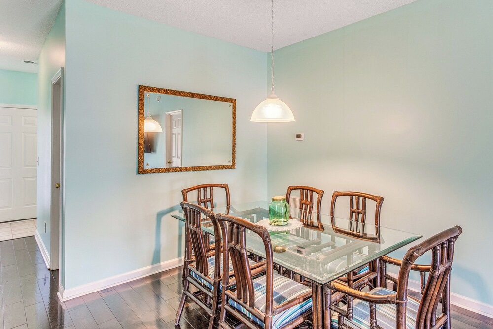 1 Mi to Beach: Family Condo in North Myrtle Beach!