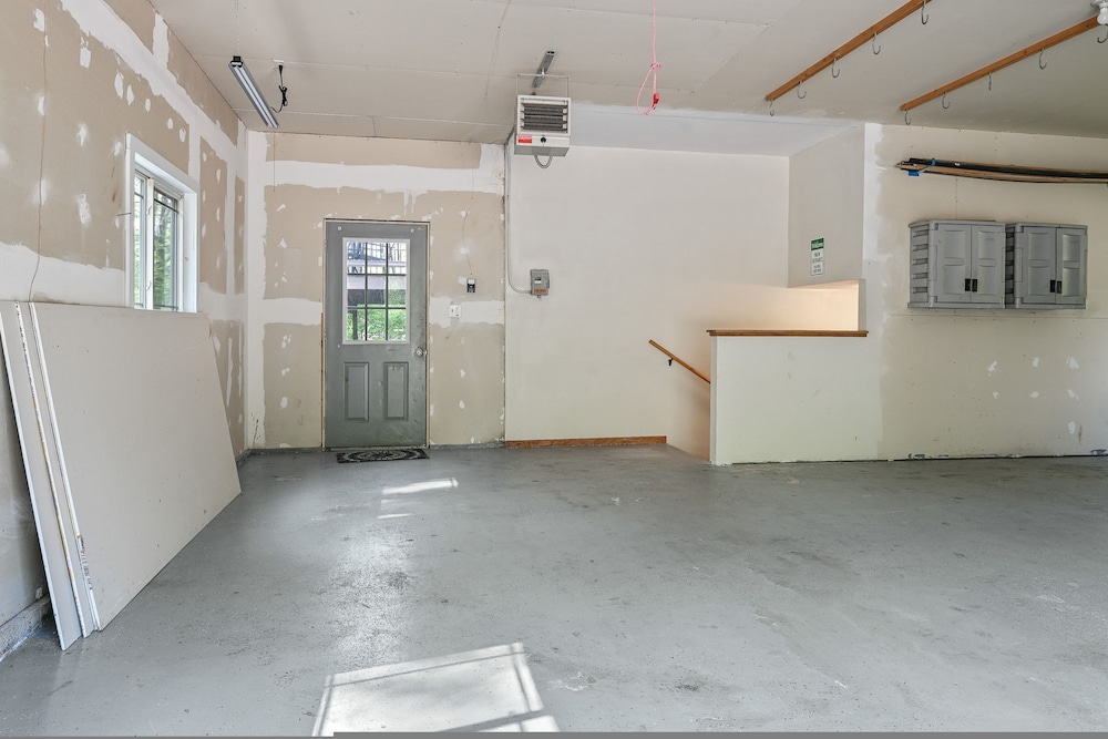 Mosinee Woodland Escape - Lower Suite
