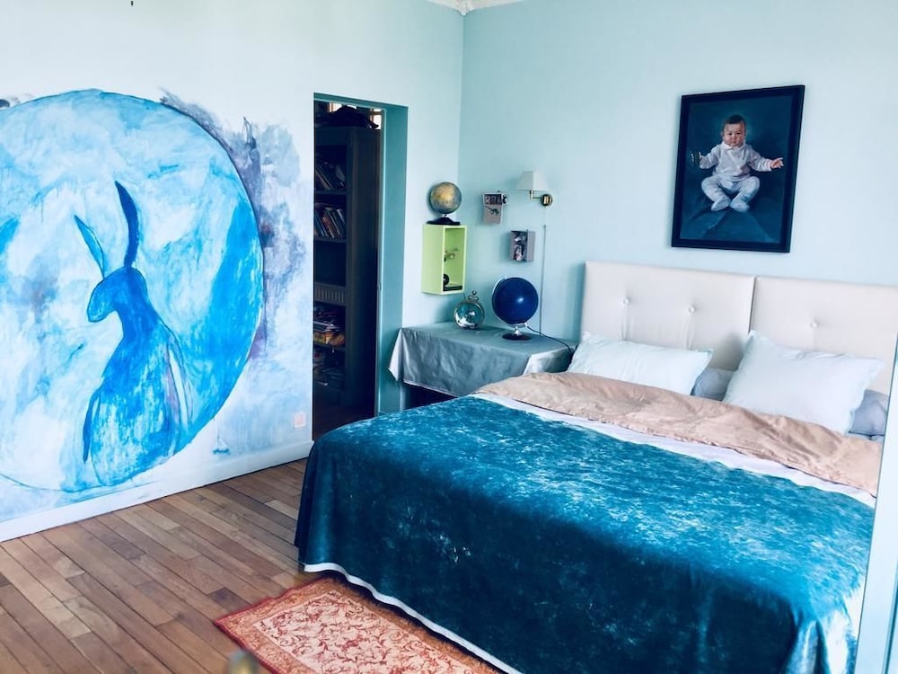 Villa Ananda Huo en Saint-Cloud — hotel room