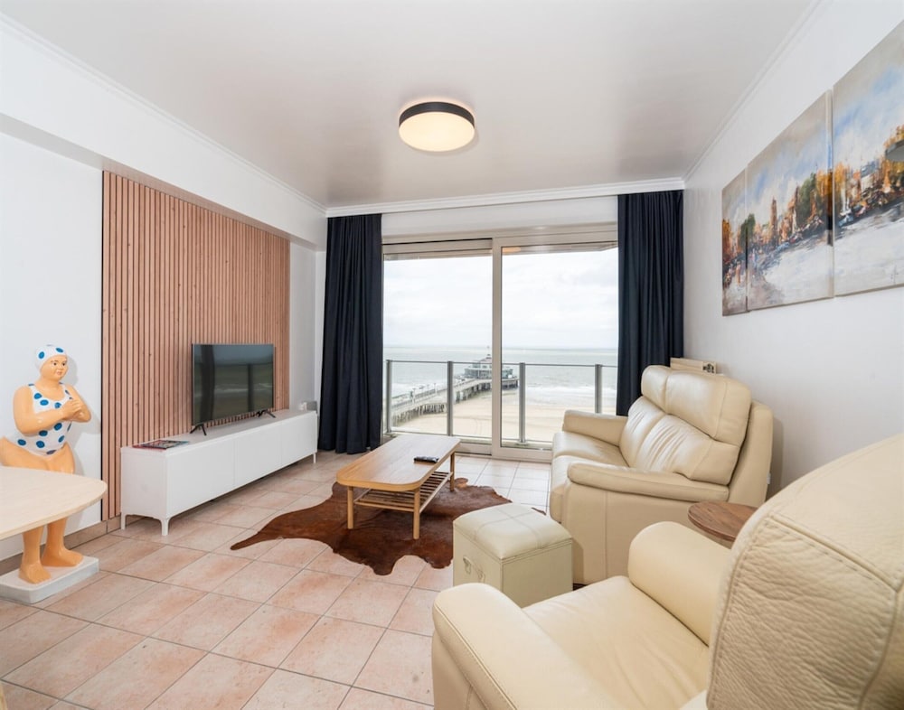 Flat in Knokke With Pier and Sea Views