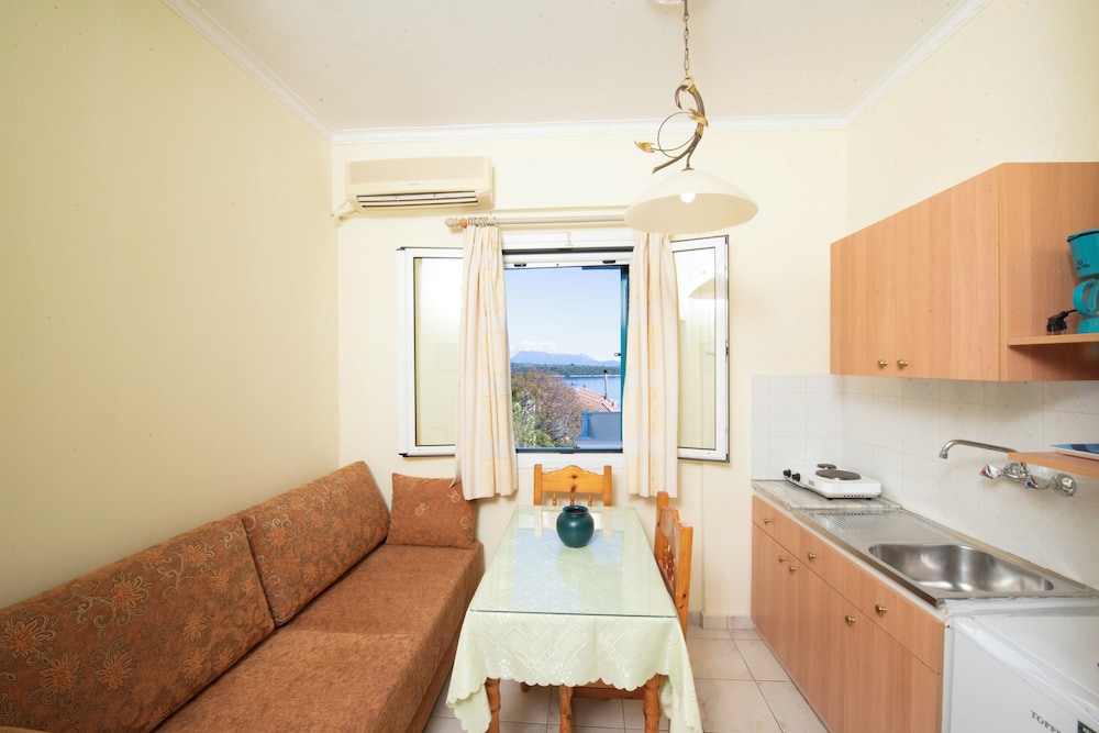 Bella Vista Apartments