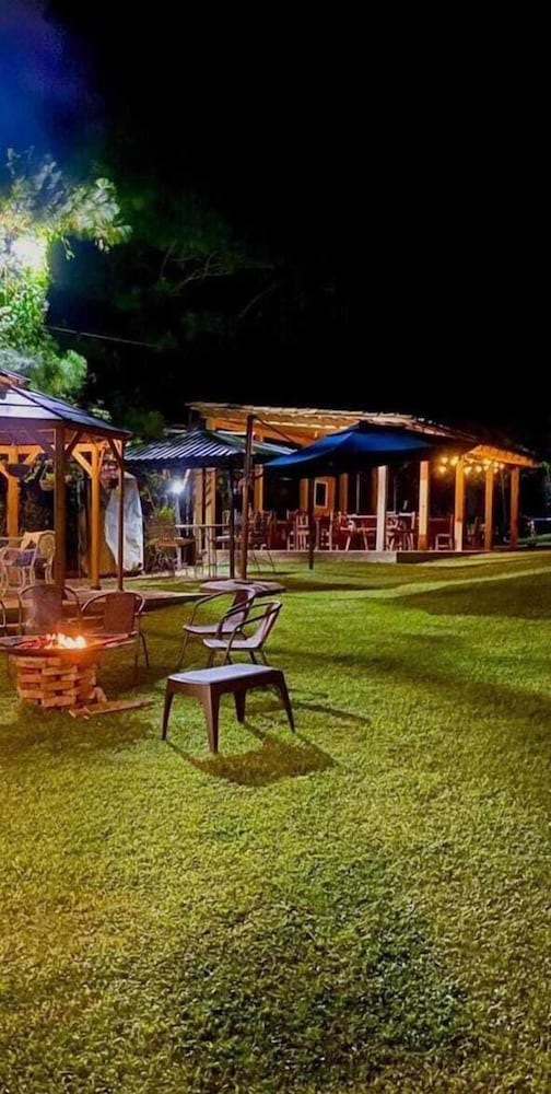 Laguna Lodge El Zarzal
