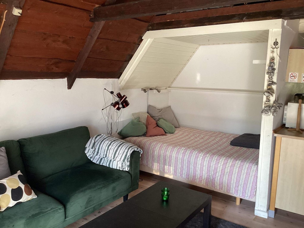6 Person Holiday Home in Rodby