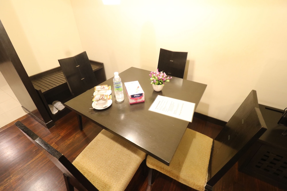 Raintree Resort suites at Bandar Sunway