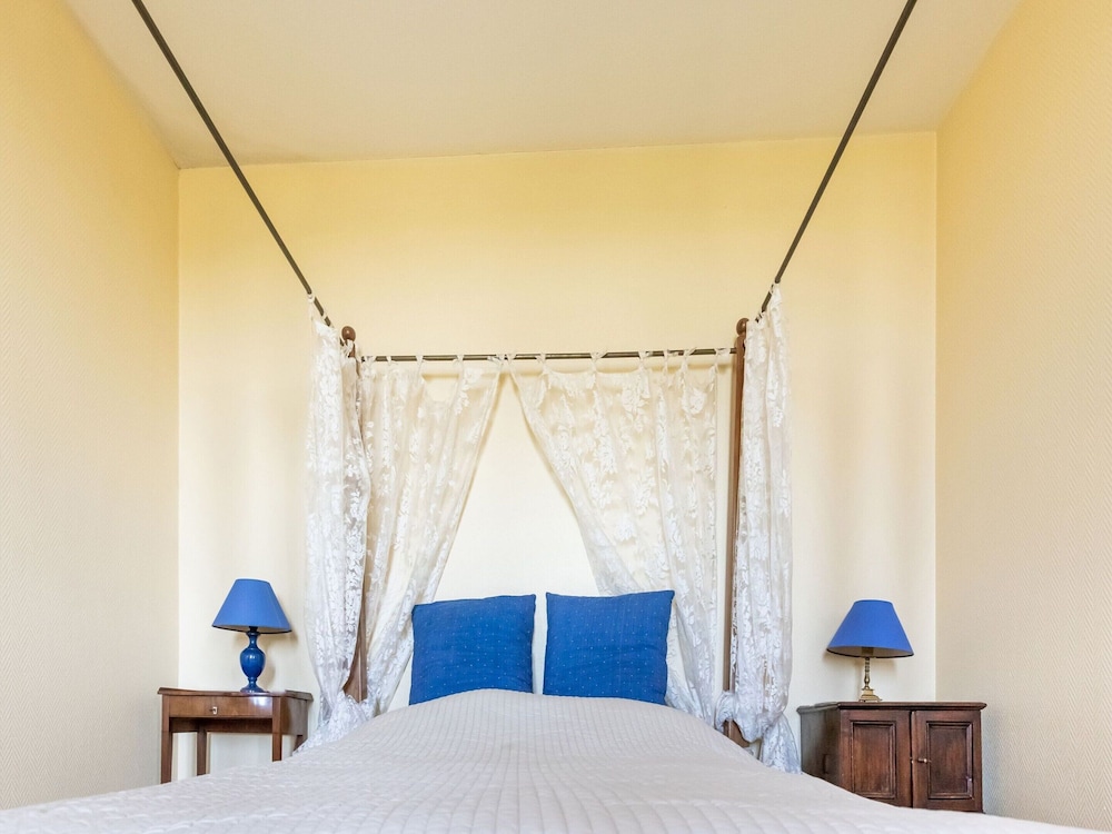 Elegant Chateau Escape view 4