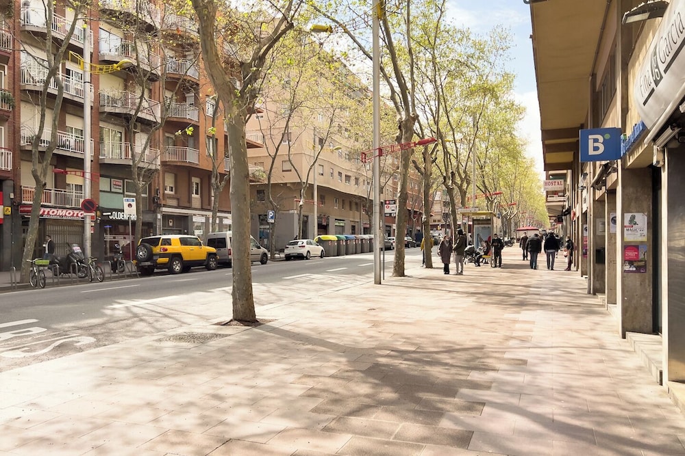 BeBarceloner Apartments San Marti Apar