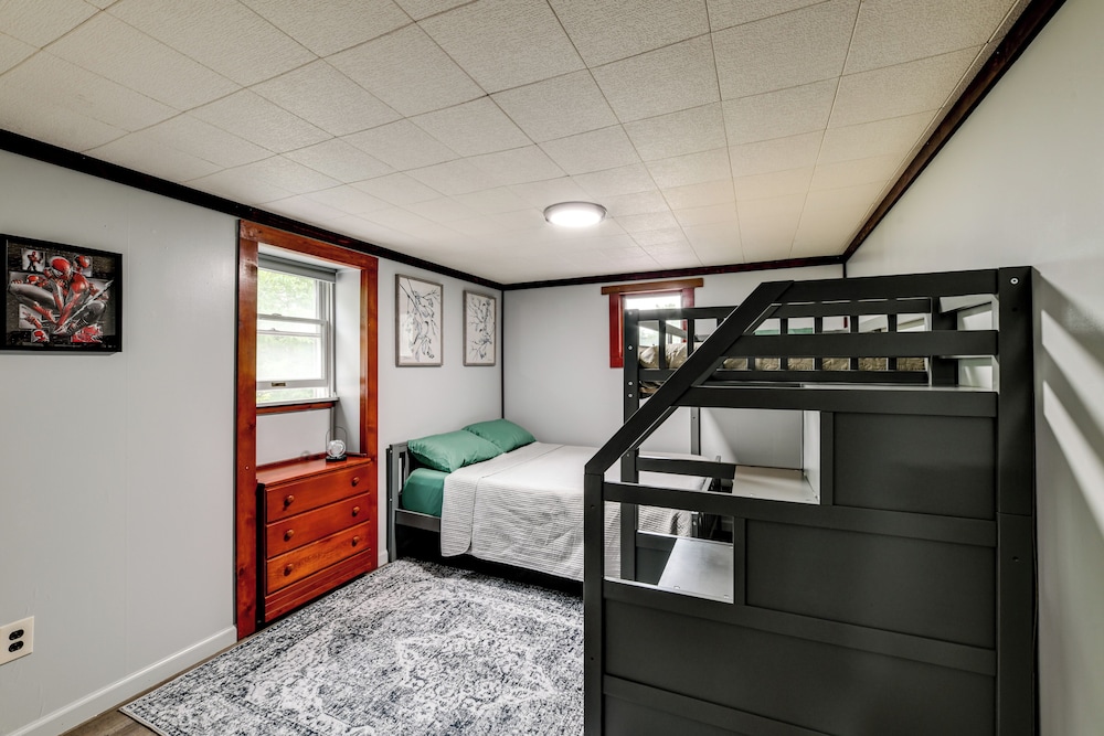 Riverfront Retreat w/ Near Boat Launch in Nineveh!