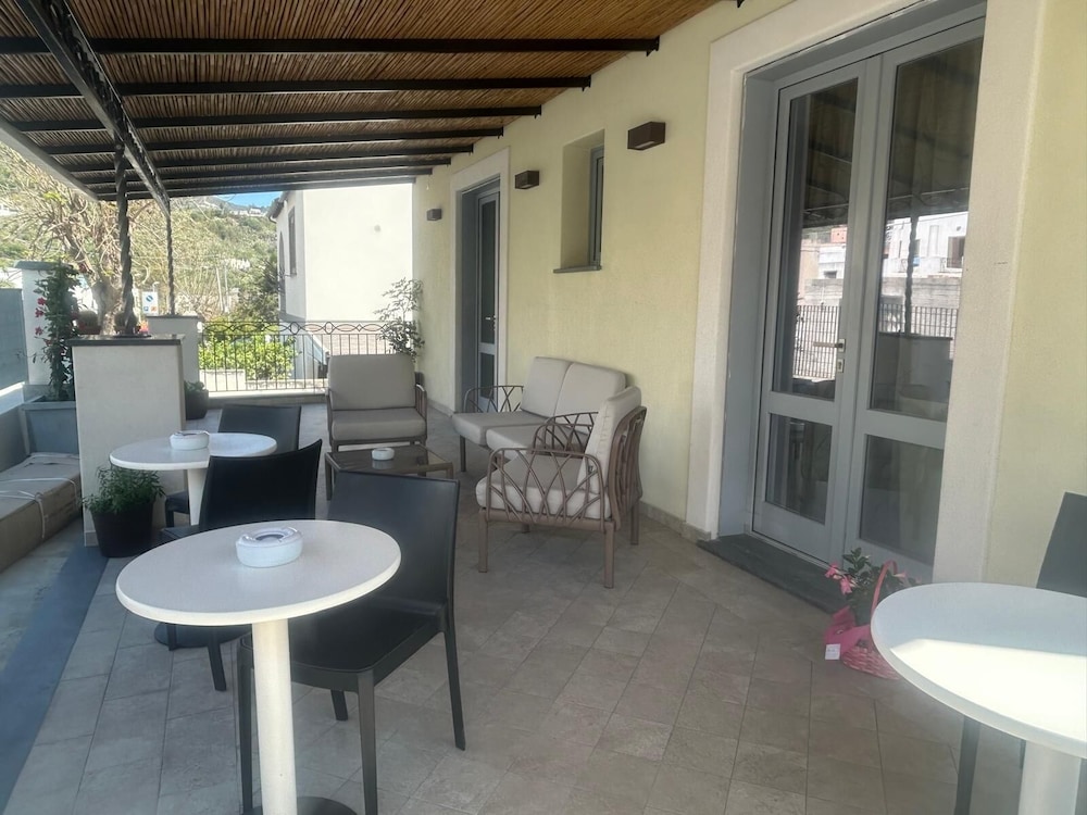 Eolia Rooms Lipari