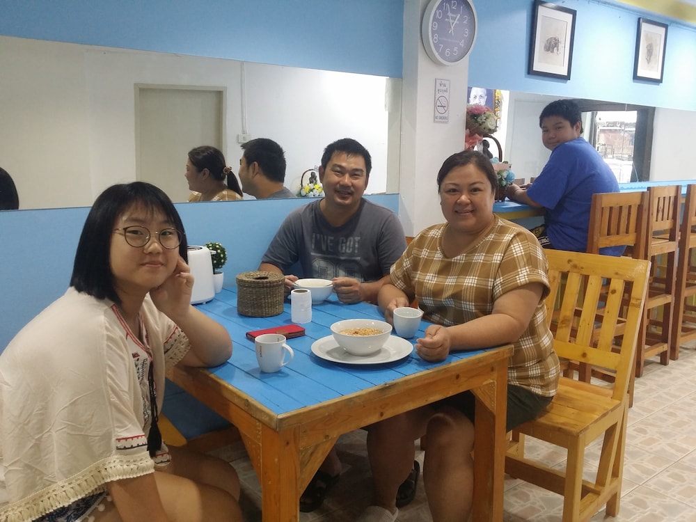Hua Hin Night Market Hostel