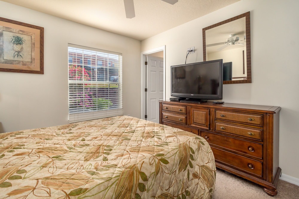 Encantada-ru85 view 2