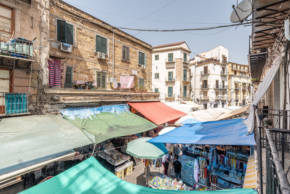 La Casa sul Mercato by Wonderful Italy