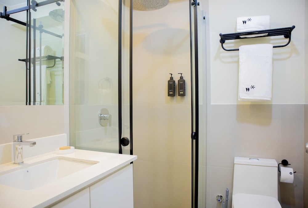 w Cozy 1BR w Balcony Near Kennedy Park