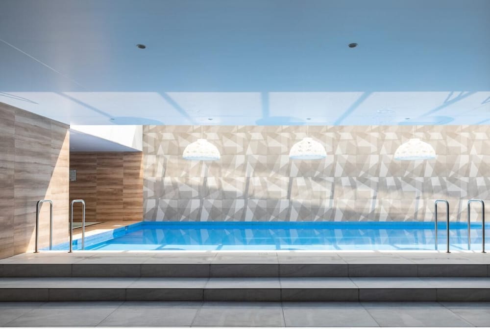 Edificio One by Host Ecuador