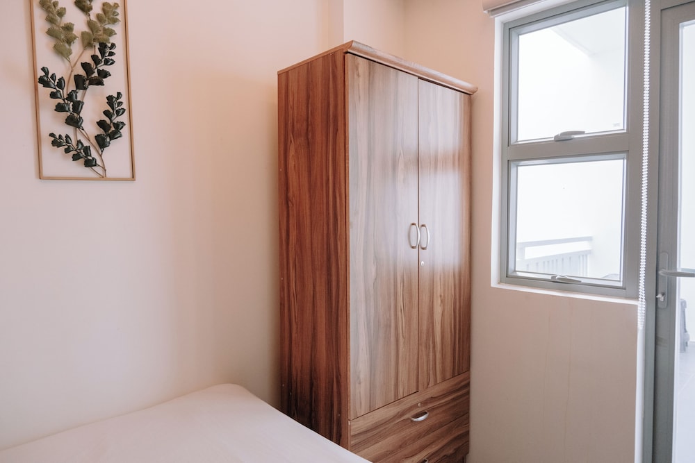 Stylish 1BR City Apartment