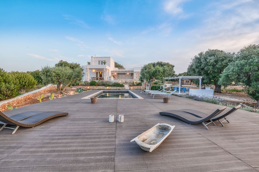Villa Butterfly