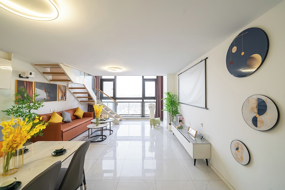 Shanghai Hills & Wanye Spacious Family Suites