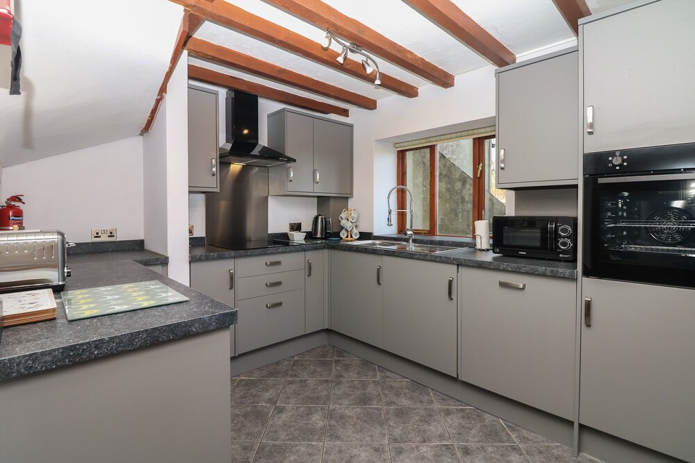 Acorn Cottage