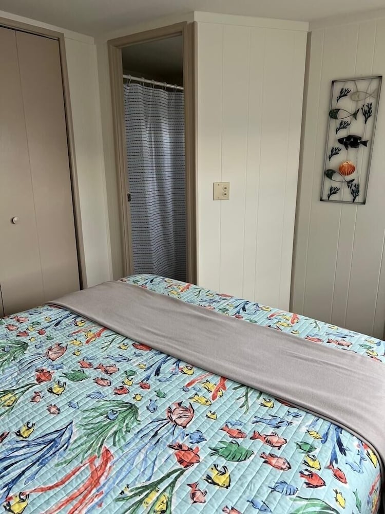 Montego Bay - Peachtree Road 122 3 Bedroom Home by RedAwning