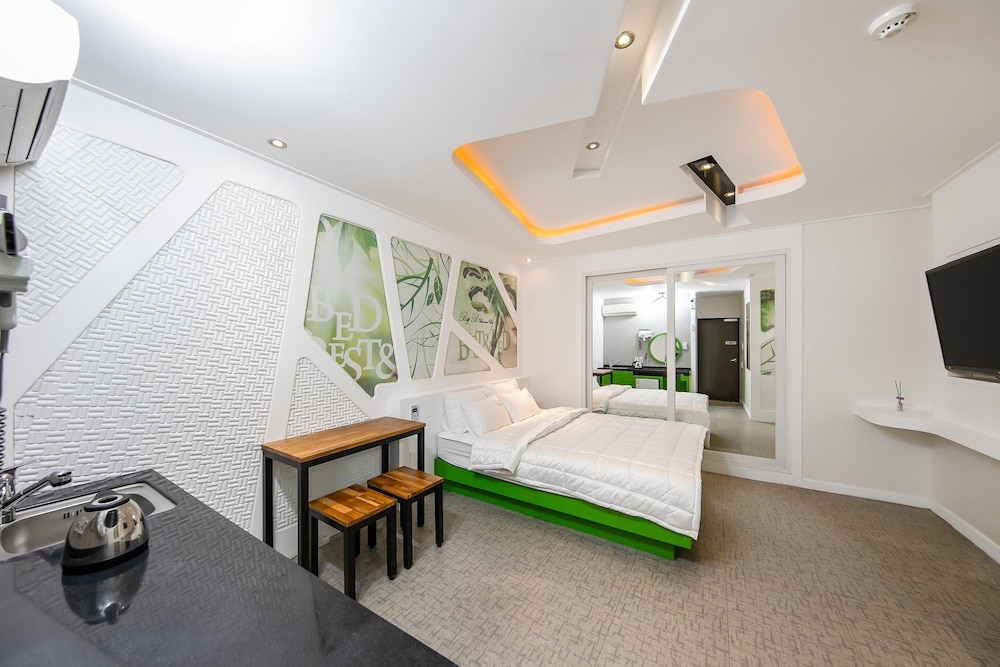 hotel room