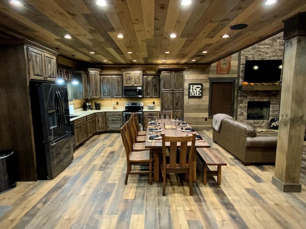 Coal Camp Lodge