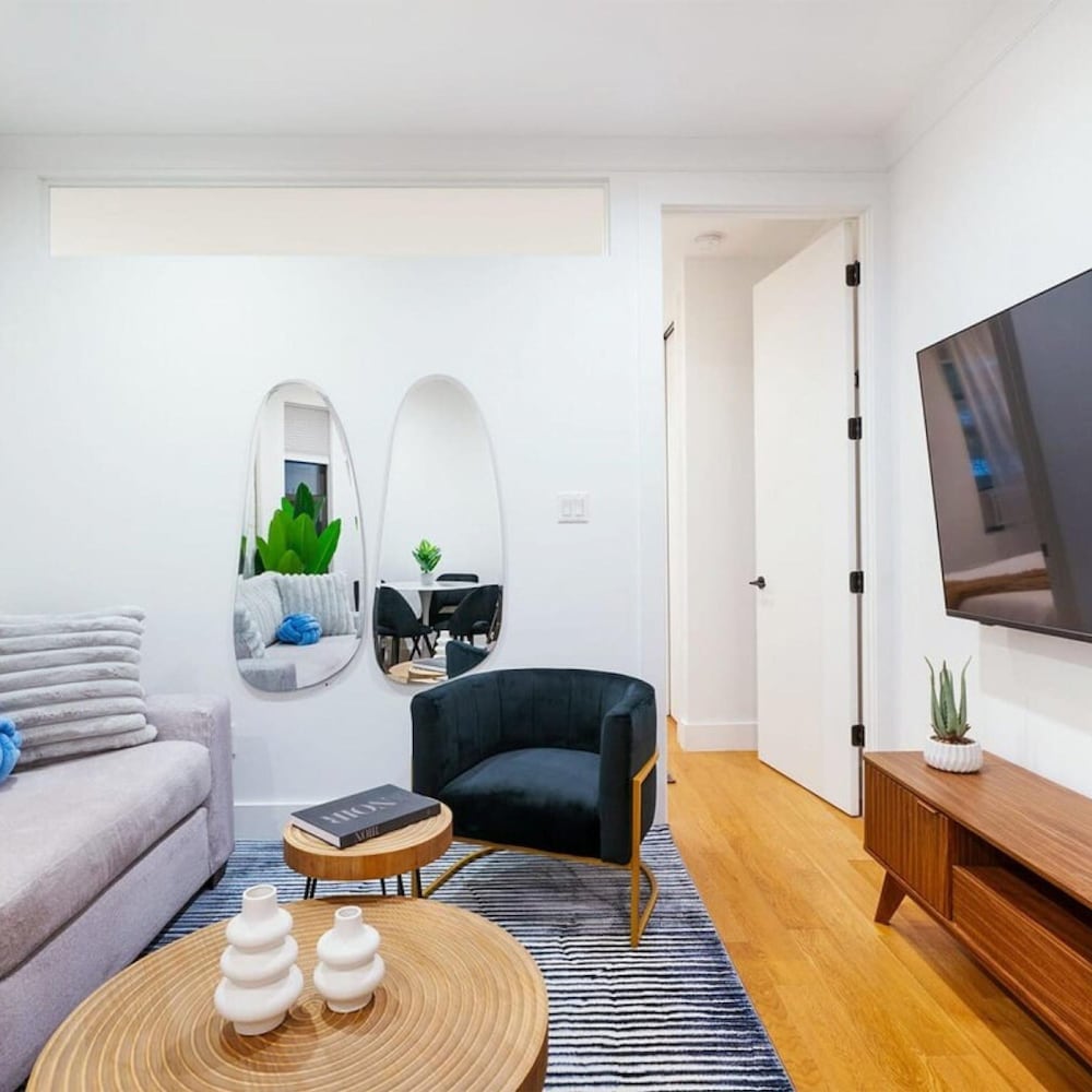 1290-7 New Renovated 2 Bedrooms in UES