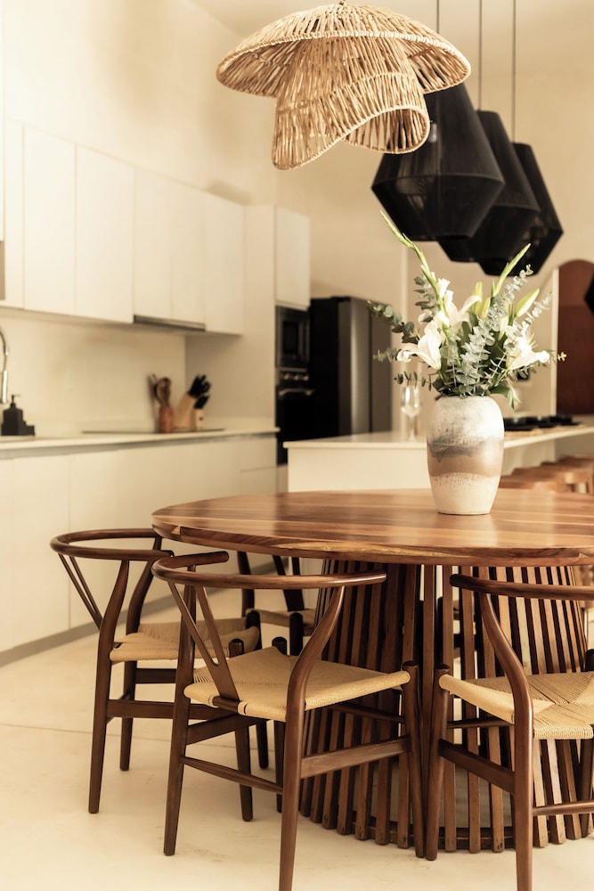 BT Homes - Zama Boho