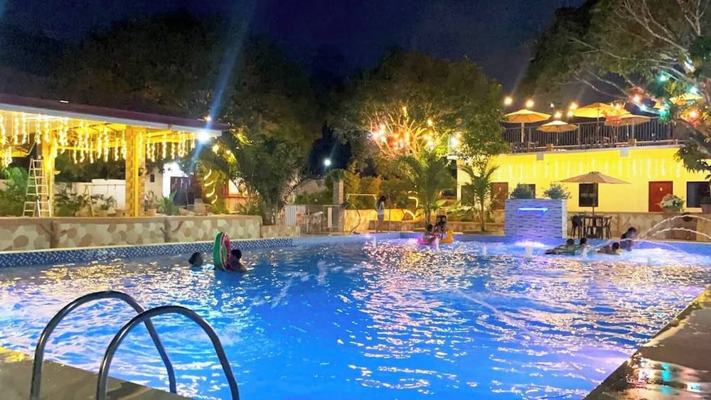 Whole Villa Exclusive Overnight Phase 1