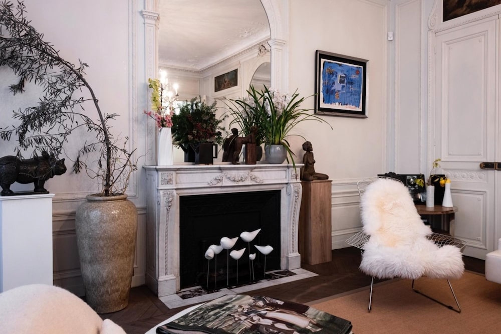 Luxury 5BR House Close to the Arc de Triomphe