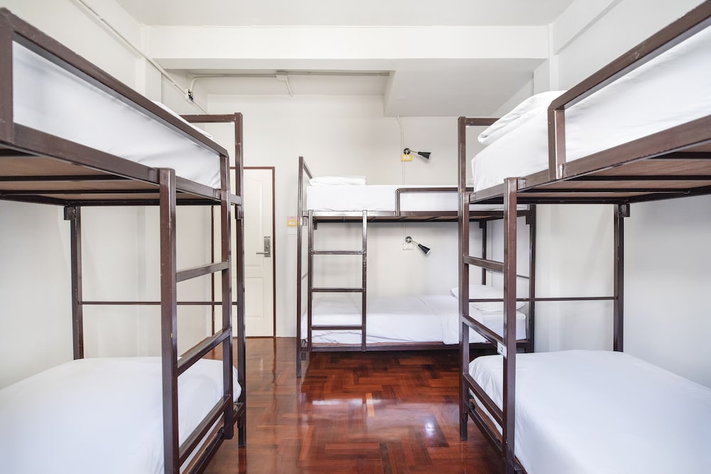 Bangkok Check Inn - Hostel