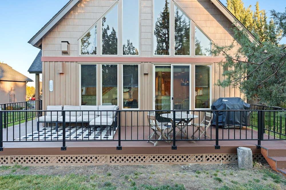 Red Wing Nest 3 Bedroom Home