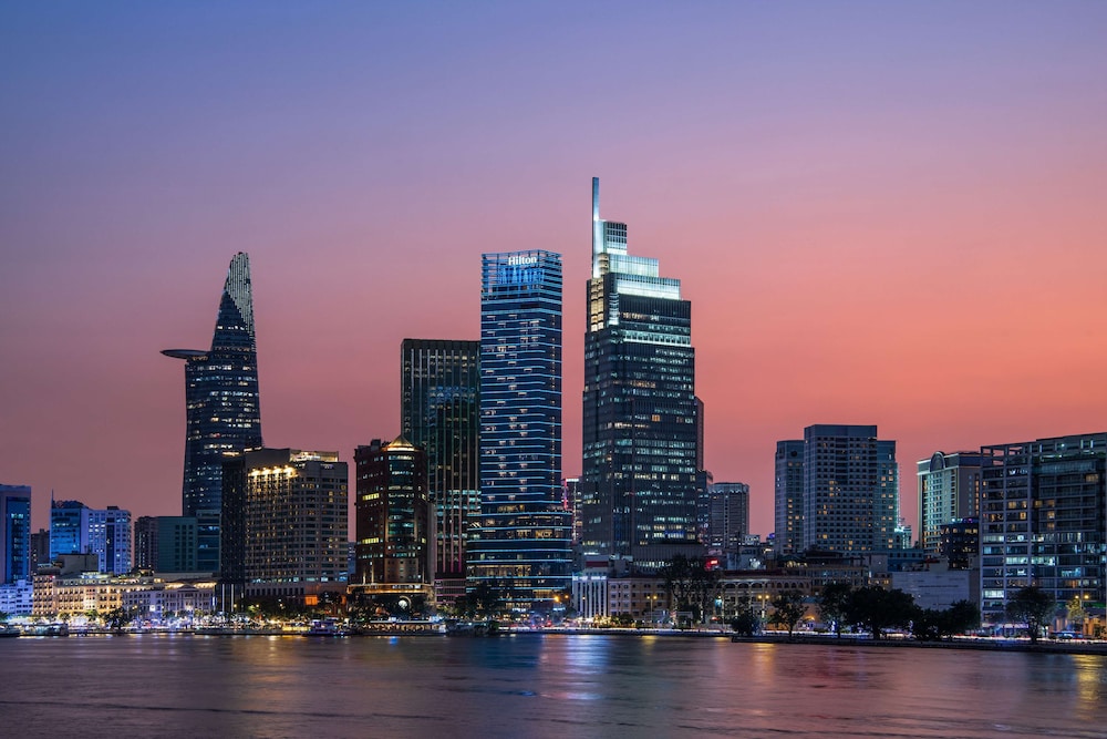 Hilton Saigon 1