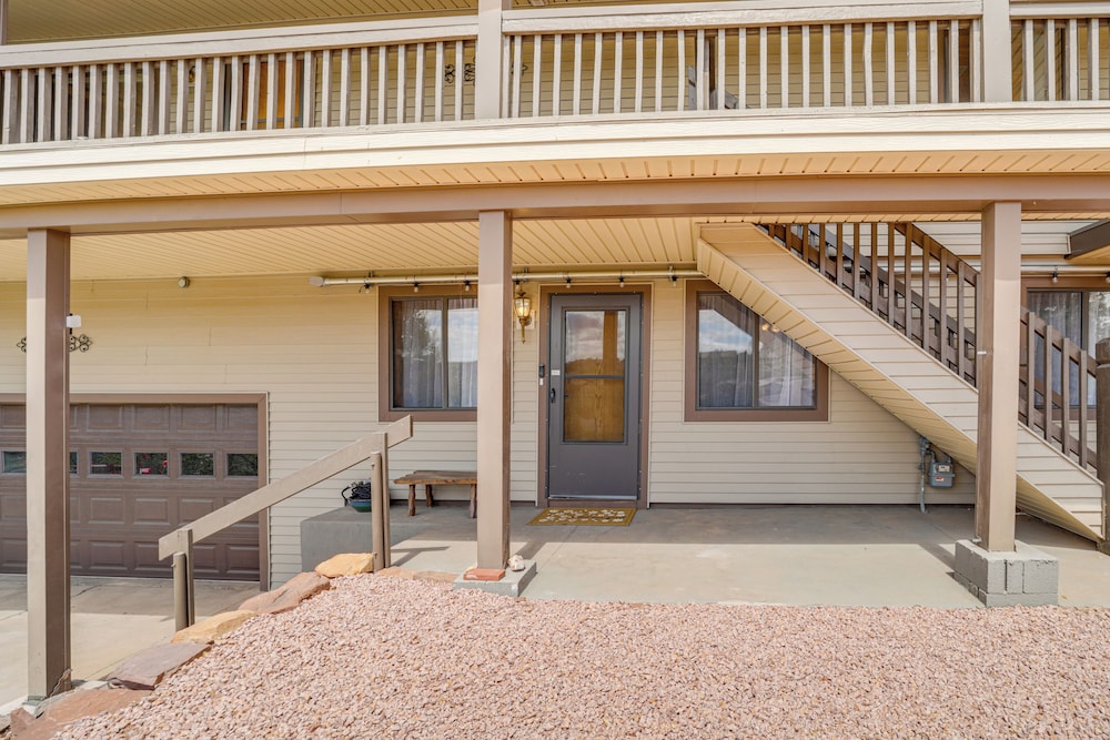 Mtn & Golf Course Views: Payson Retreat!