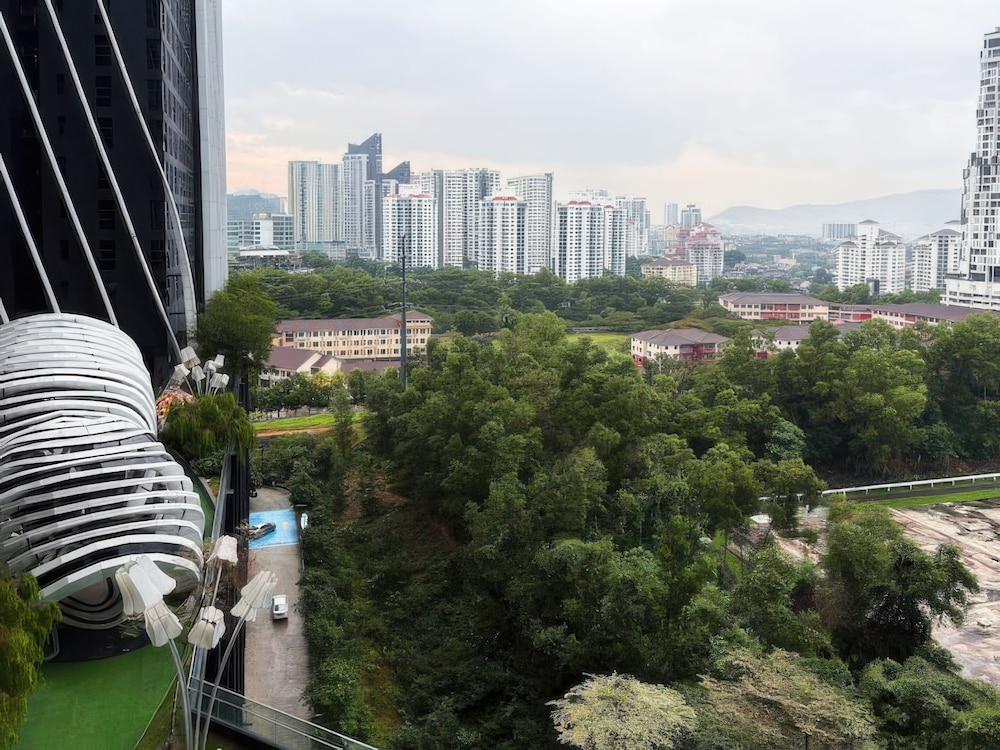 Staycation KL - Arte Mont Kiara