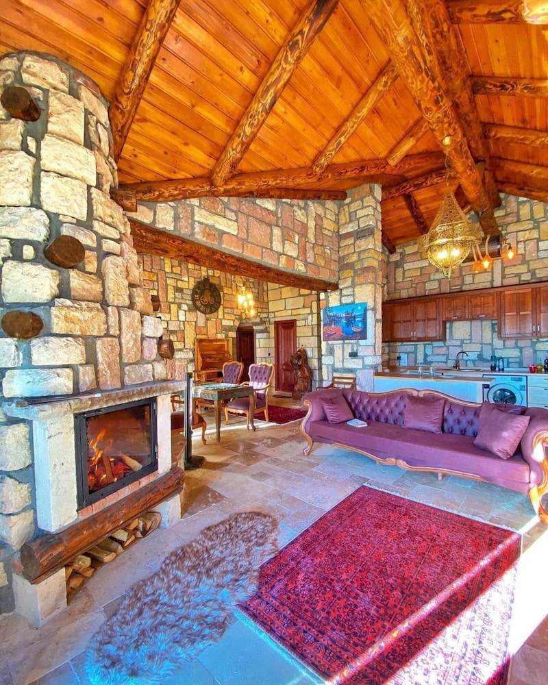Amazing Stone House With Private Pool in Iznik view 2