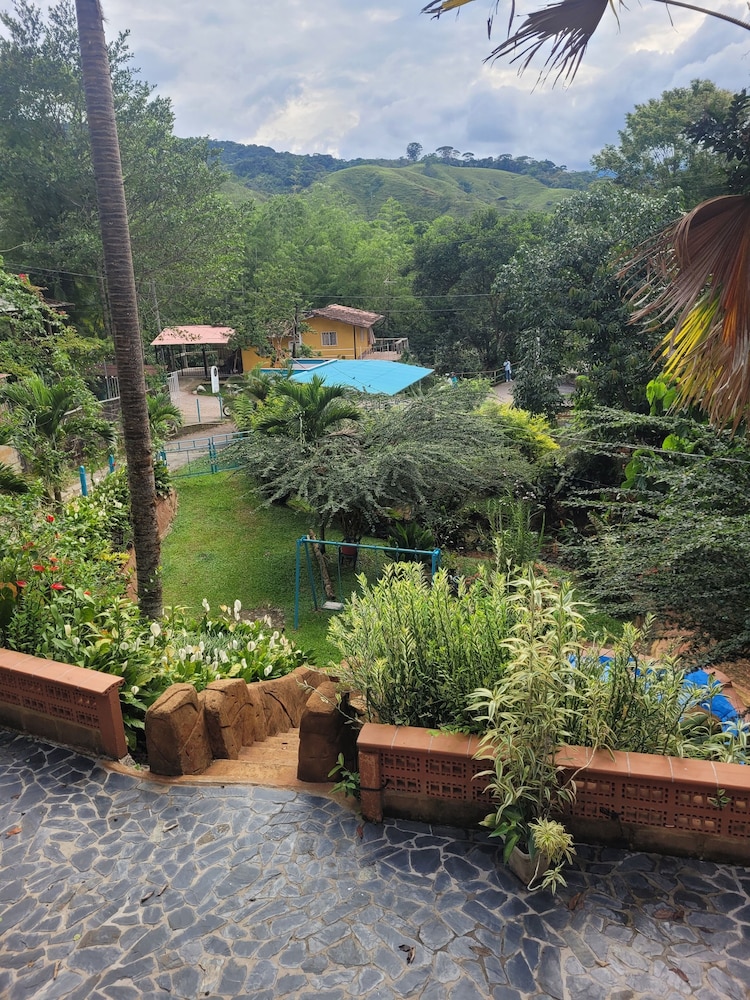 Hospedatensanrafael