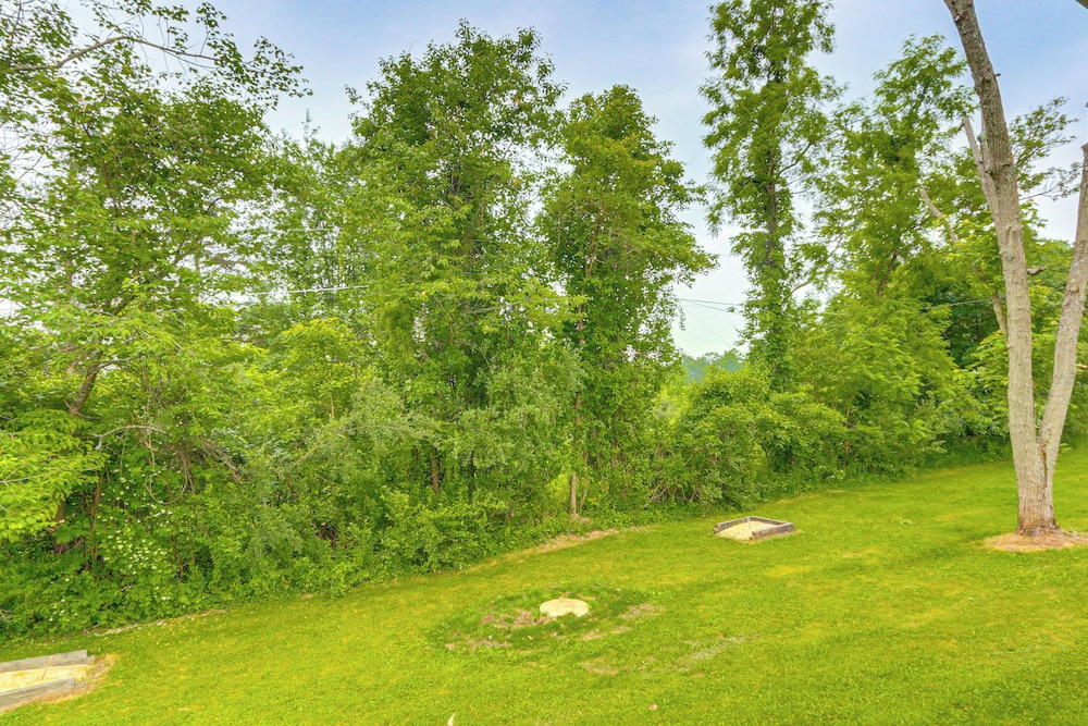 < 1 Mi to Raystown Lake: Family-friendly Cottage!