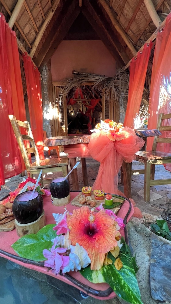 CHALET TROPICAL Hotel & Restaurant-Pizzeria