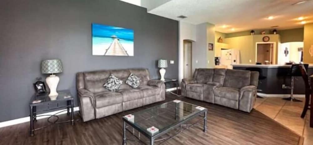Free Welcome Pack - Private Pool - Near Parks